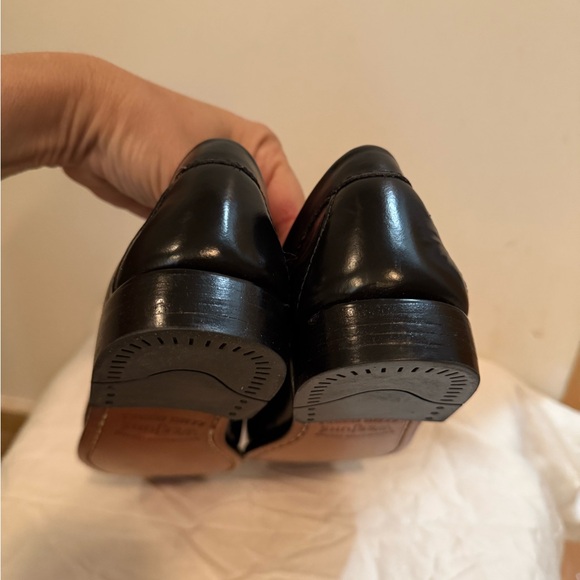 G.H. Bass & Co. Whitney Black Loafers - Picture 9 of 16